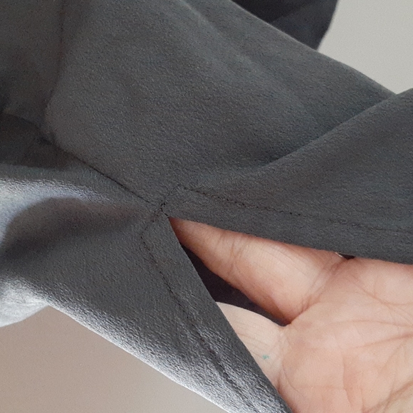 Liz Lange Maternity Dress⚘Excellent ConditionSOLD - Picture 3 of 4